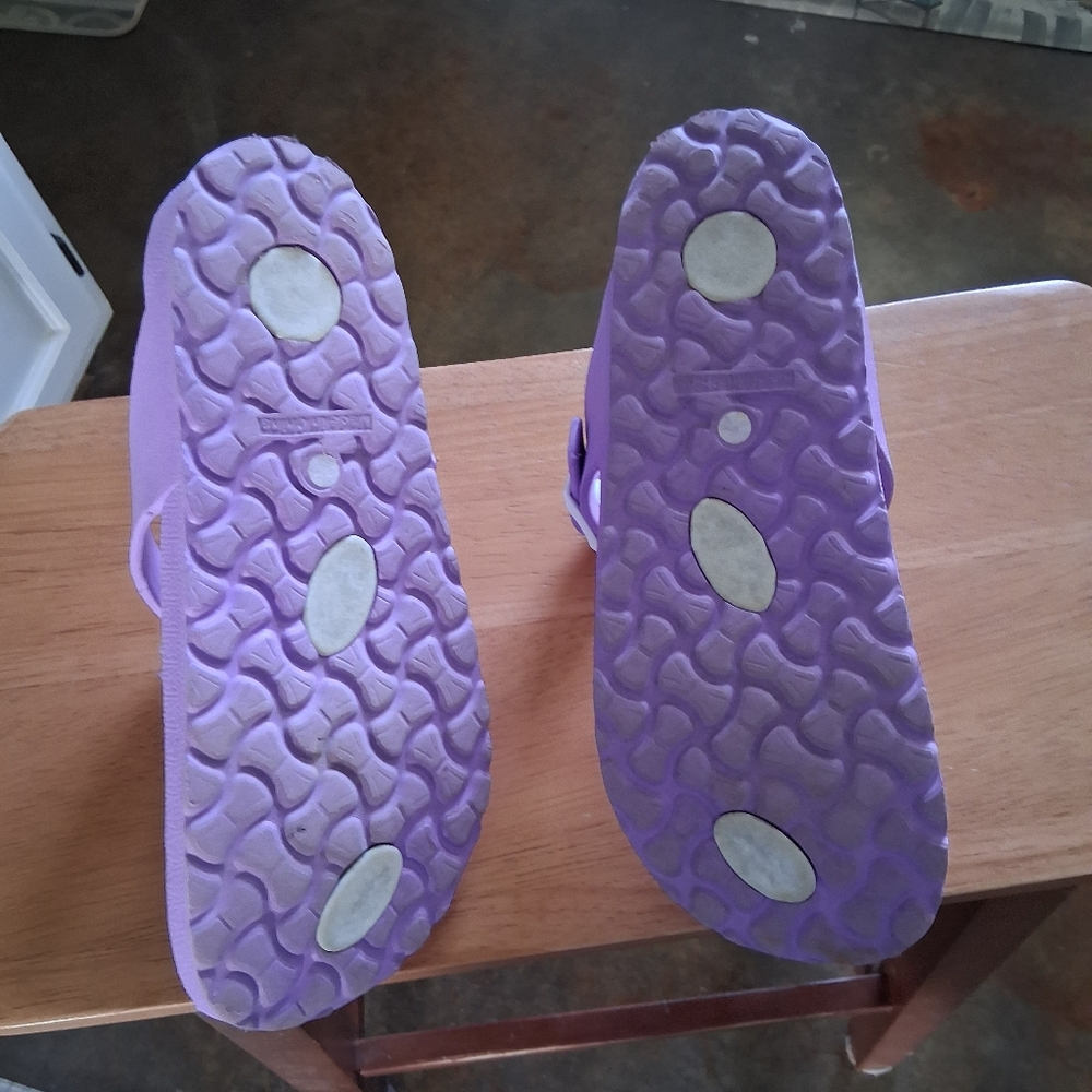 Aloha Island Womens Purple Sandals - Picture 2 of 3